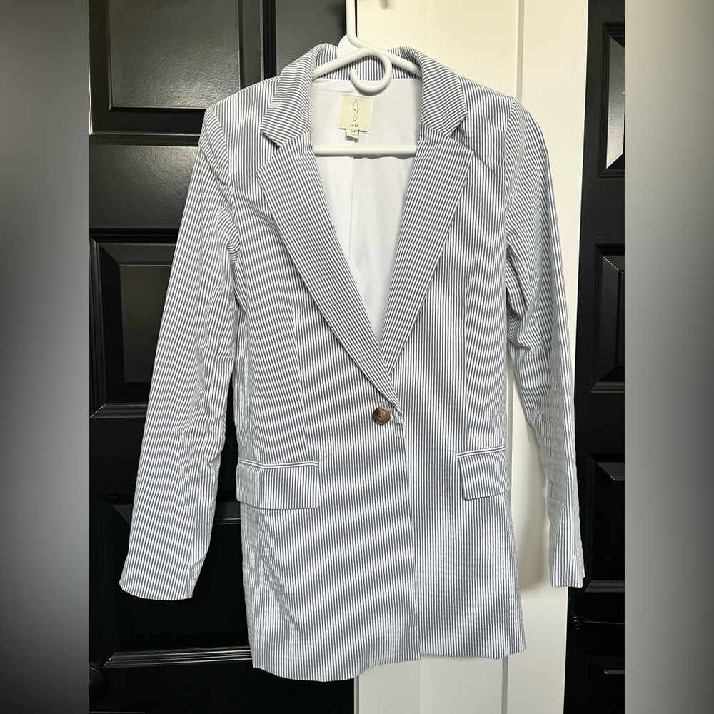Women’s striped blazer